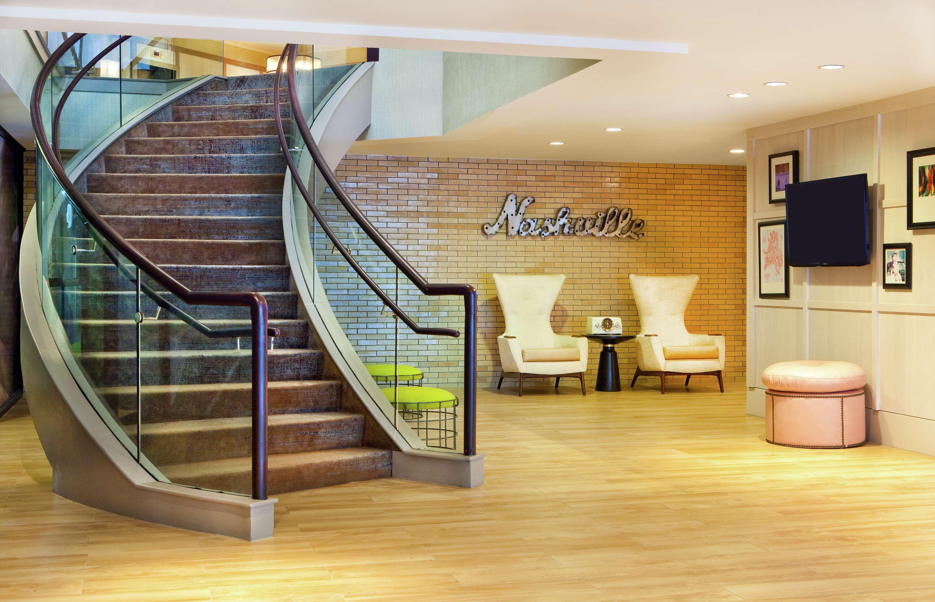 Doubletree By Hilton Hotel Nashville Downtown Exterior foto