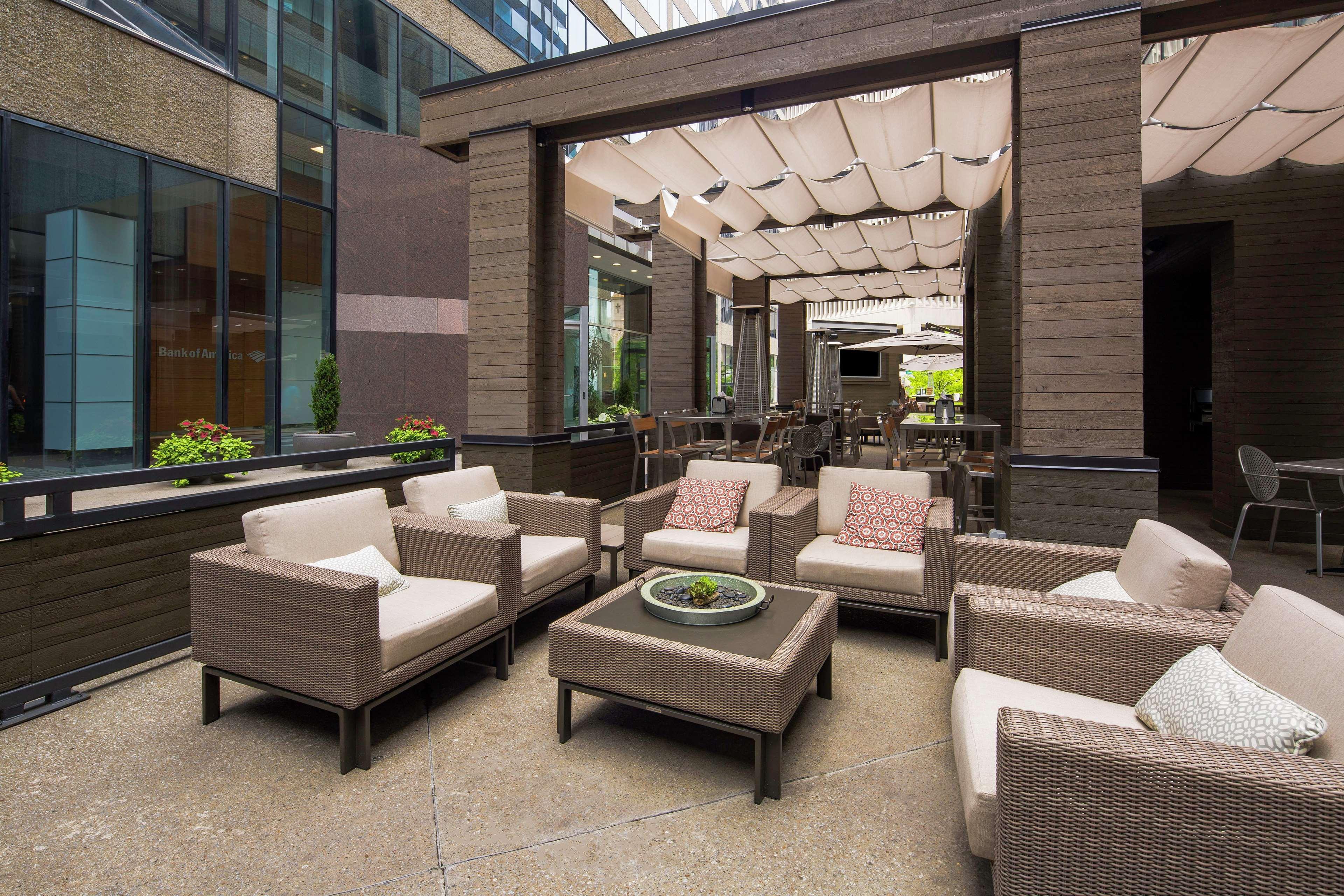 Doubletree By Hilton Hotel Nashville Downtown Exterior foto