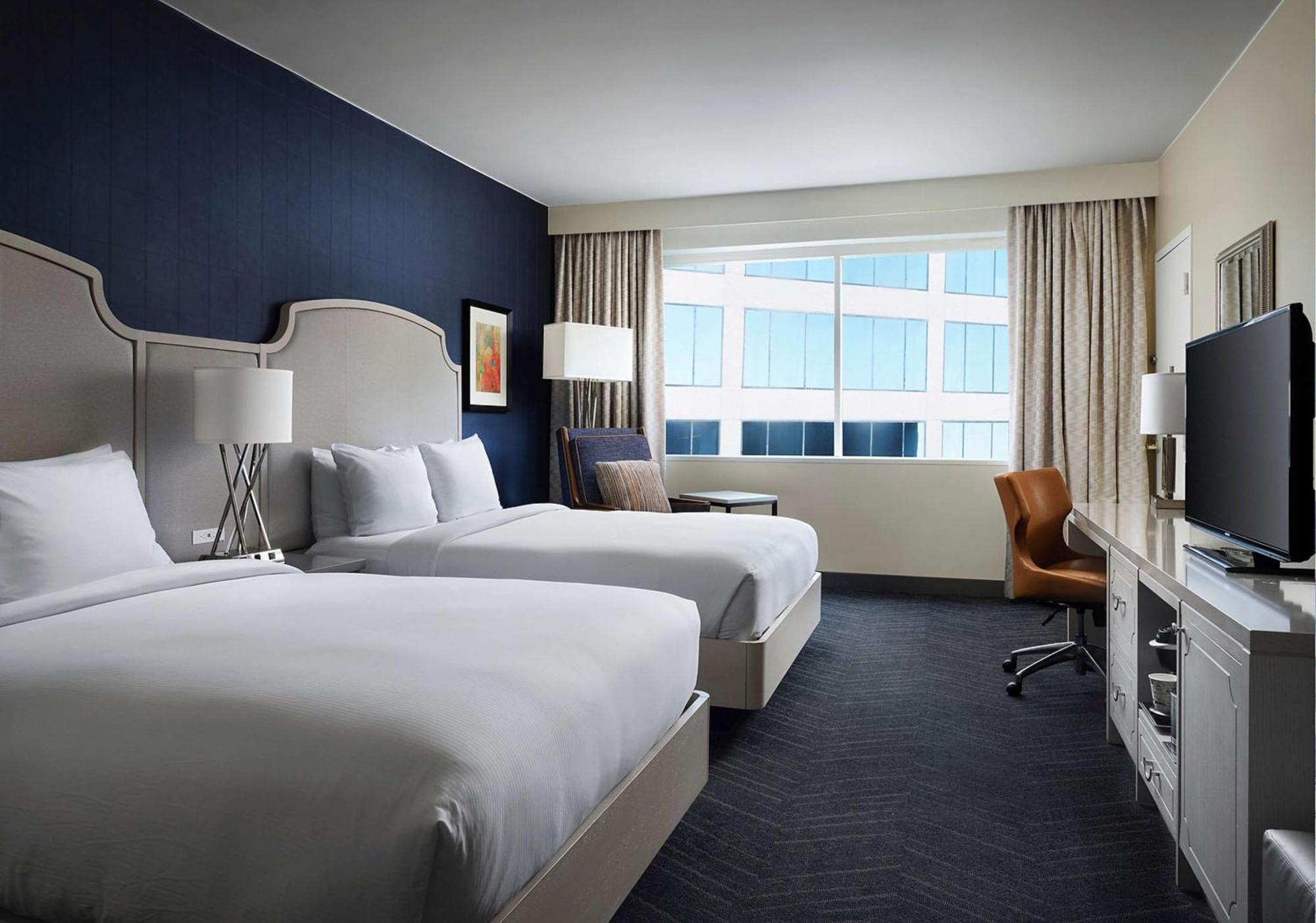 Doubletree By Hilton Hotel Nashville Downtown Exterior foto