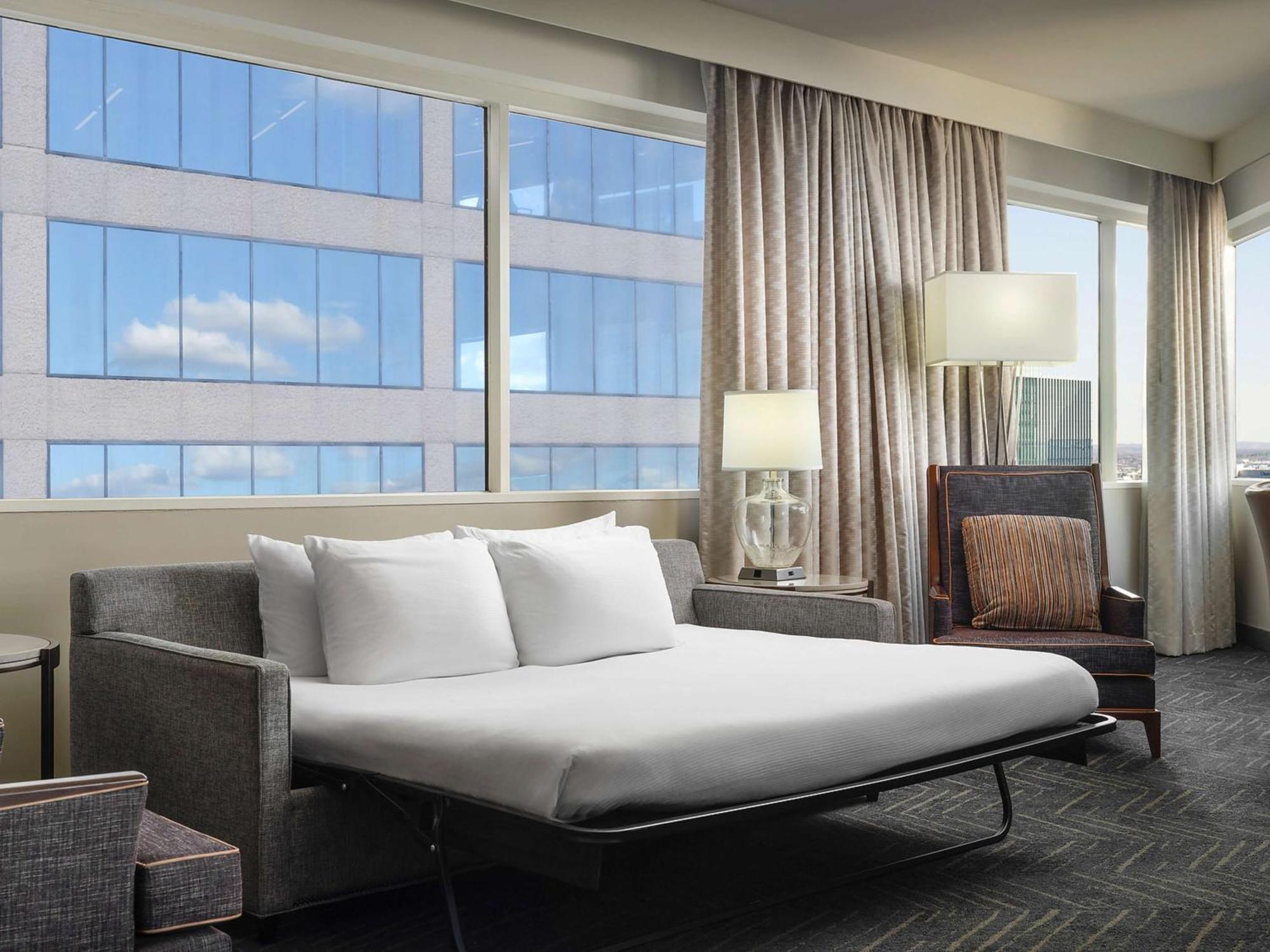 Doubletree By Hilton Hotel Nashville Downtown Exterior foto