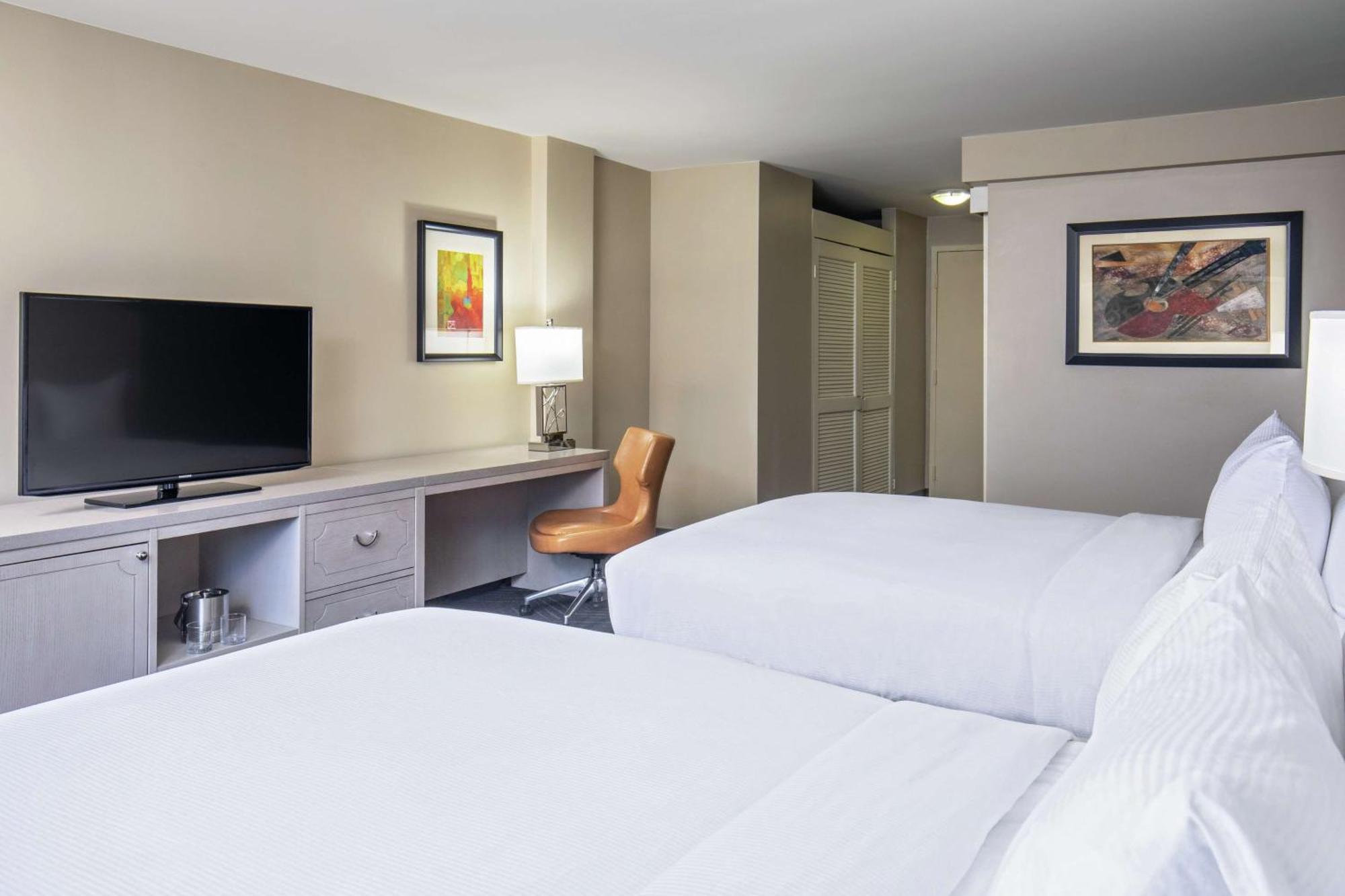 Doubletree By Hilton Hotel Nashville Downtown Exterior foto