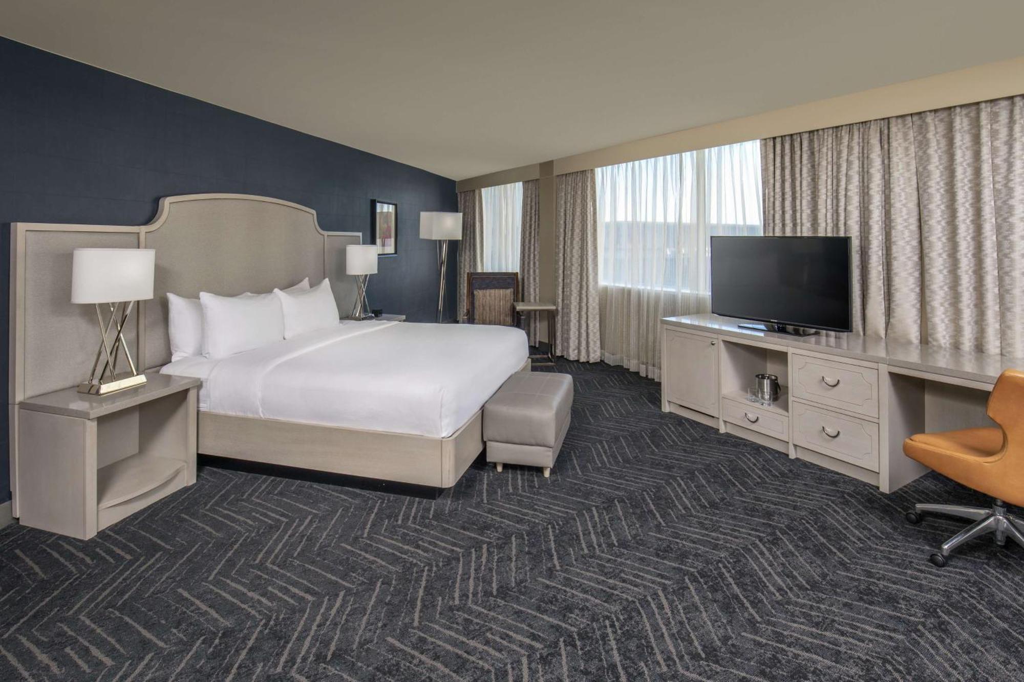 Doubletree By Hilton Hotel Nashville Downtown Exterior foto
